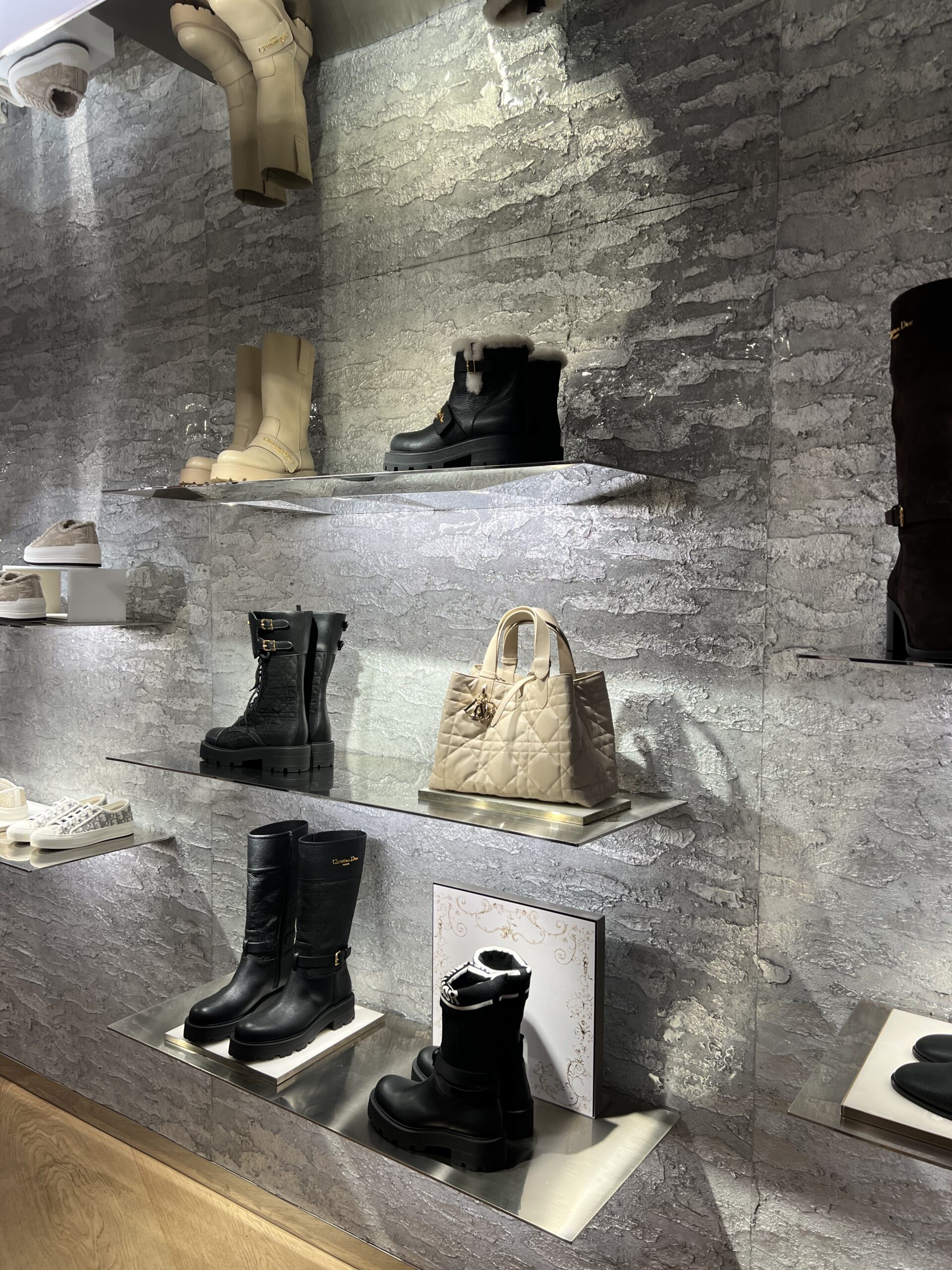 Dior store interior